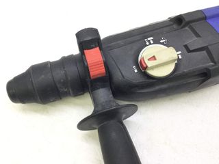 martillo electrico berner bhd 2-28 ec