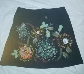 Falda Desigual floral T.42