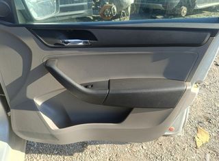 1317579 5jb867012 guarnecido puerta seat toledo