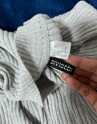 Jersey H&M gris hombros descubiertos