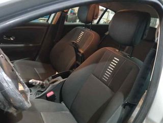 Motor elevalunas renault 807303972r megane 205840