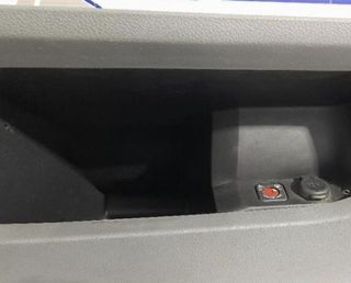 Guantera 9808242577 peugeot expert furgon 110158