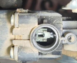 Nissan 31698 elevalunas 402122b 807004x01b navara