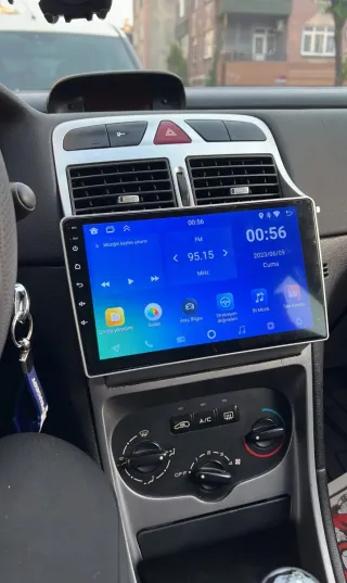 Rádio 4/64GB Peugeot 307 Android 14 com GPS (Novo)