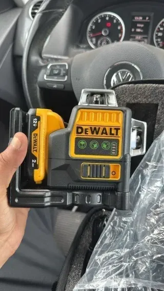 Nivel Láser 360° 12 Líneas 3 Lados