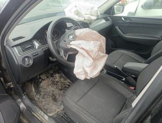 Columna 6r1909144r skoda spaceback (5h) 1377891