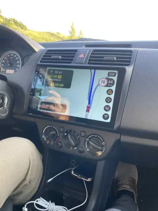 Rádio 4/64GB Suzuki Swift Android 14 com GPS