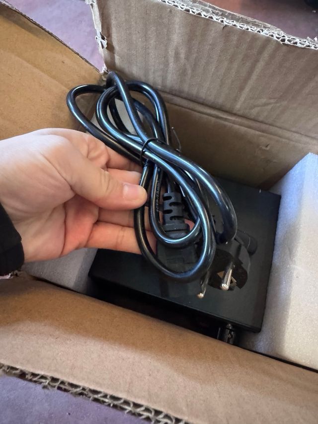 Generador de Ozono Temporizador Negro marca blanca