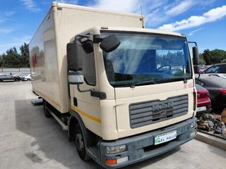 Guarnecido puerta del der man 81626305148 1352158