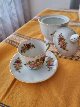 Juego de café vintage porcelana flores