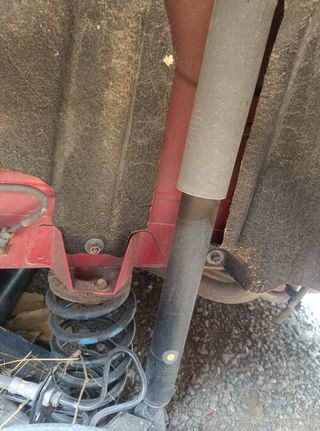 1318653 amortiguador tras izq 2101622 ford fiesta