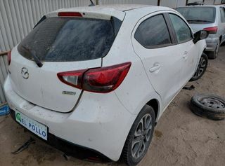 1360610 guarnecido puerta da8a68450d02 mazda 2