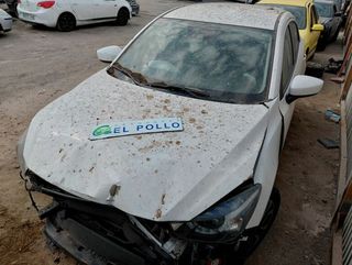 1360610 guarnecido puerta da8a68450d02 mazda 2