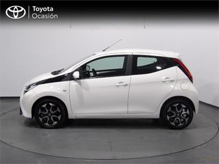 TOYOTA Aygo 1.0 70 x-play