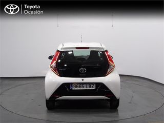 TOYOTA Aygo 1.0 70 x-play