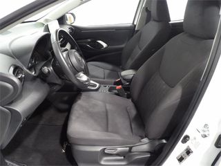 TOYOTA Yaris 1.5 120H Active Plus