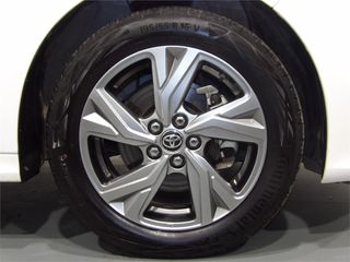 TOYOTA Yaris 1.5 120H Active Plus