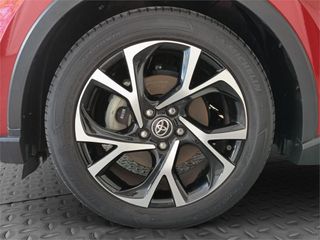 TOYOTA Toyota C-HR 5P Advance 125H e-CVT