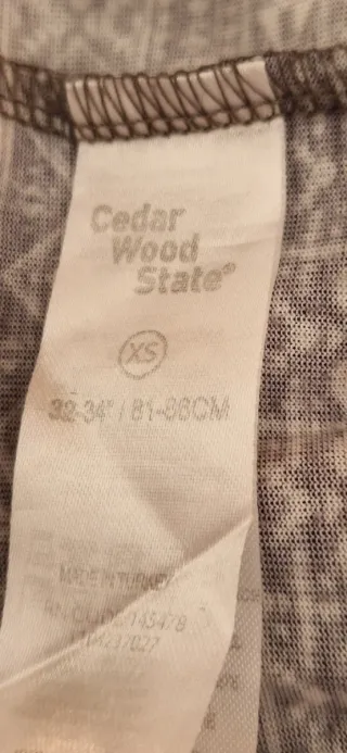 Camiseta tirantes hombre estampado floral