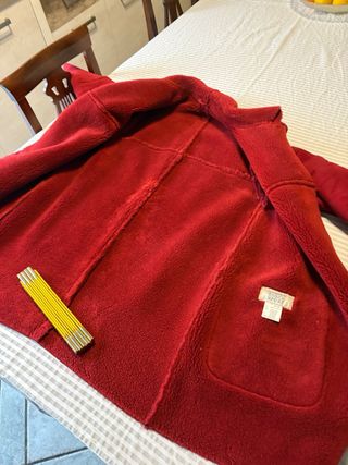 Giaccone rosso con pelliccia