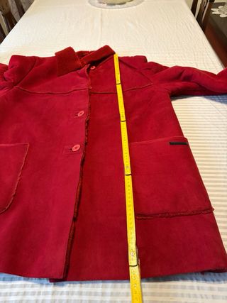 Giaccone rosso con pelliccia