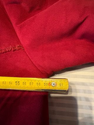 Giaccone rosso con pelliccia