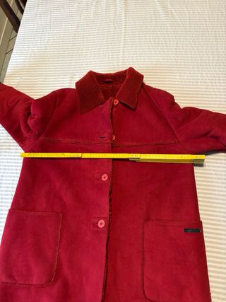 Giaccone rosso con pelliccia