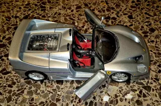 Ferrari F50 Burago Escala 1:18