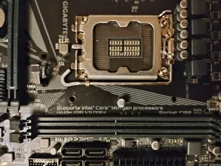 Placa Base Gigabyte H610M S2H V3 DDR4