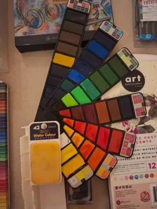 Lote de materiales de arte