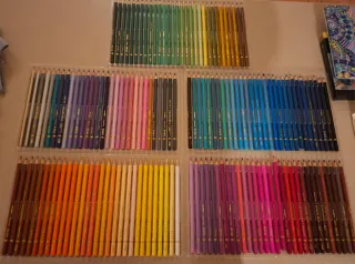 Lote de materiales de arte