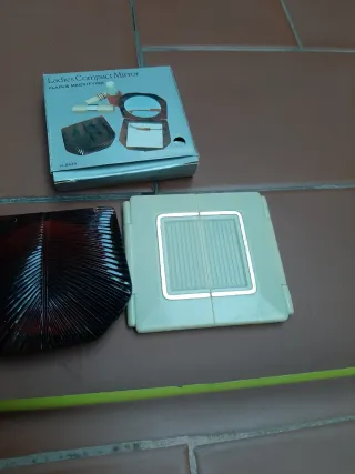 2 espejos  retro de bolso para maquillaje
