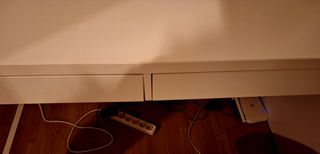 Secretária Branca + Cadeira Branca