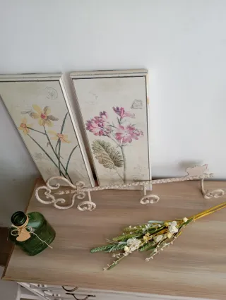 Perchero antiguo metal forma llave beige/dorado