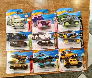 9 Coches Hot Wheels