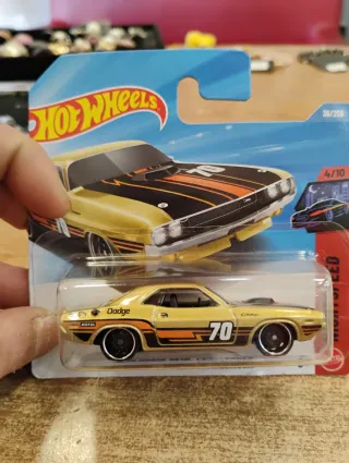 9 Coches Hot Wheels