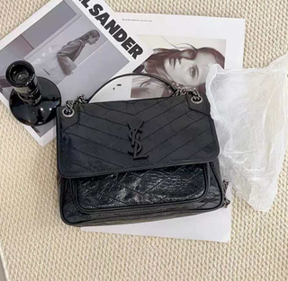 Bolso YSL Niki mediano negro, completamente nuevo