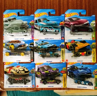 9 Coches Hot Wheels