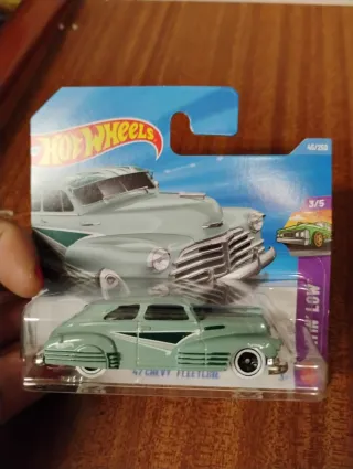9 Coches Hot Wheels