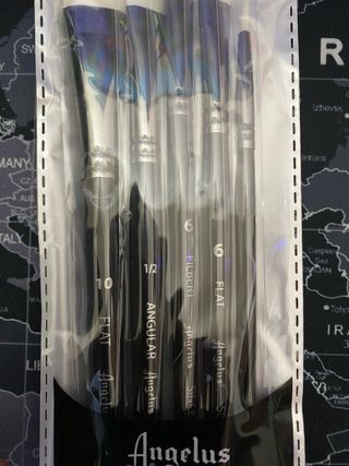 Angelus Pinceles y Acrylic Finisher Mate