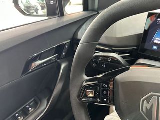 MG MG4 51kWh Standard