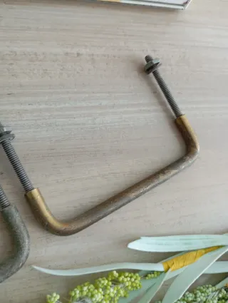 Conjunto 2 Tiradores antiguos metal