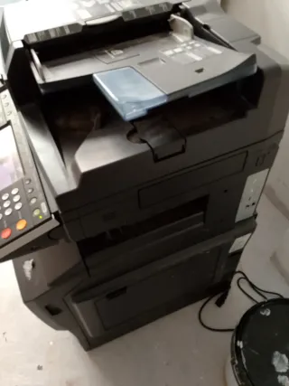 Fotocopiadora multifunción