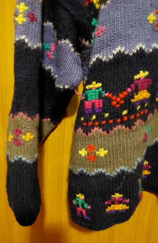 Maglione vintage lana ricamato