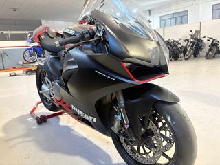 Ducati Panigale V2 2022