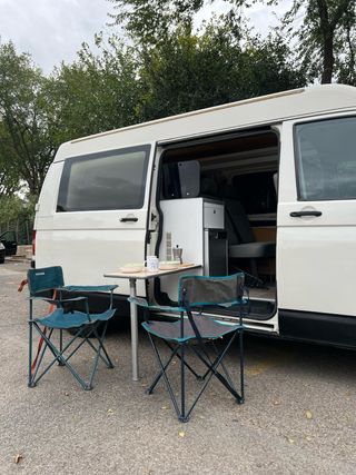 Volkswagen Transporter T5 2004