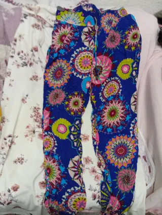 4 Pantalones Anchos Ligeros Estampados M/L