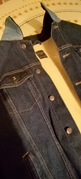 Cazadora vaquera forrada Primark Talla L