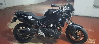 BMW F800R Negra