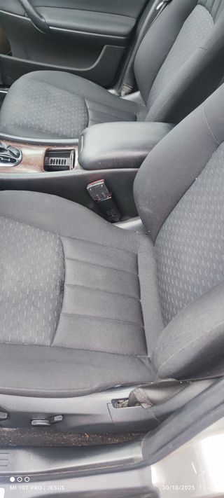 Mercedes-Benz Clase C 2004